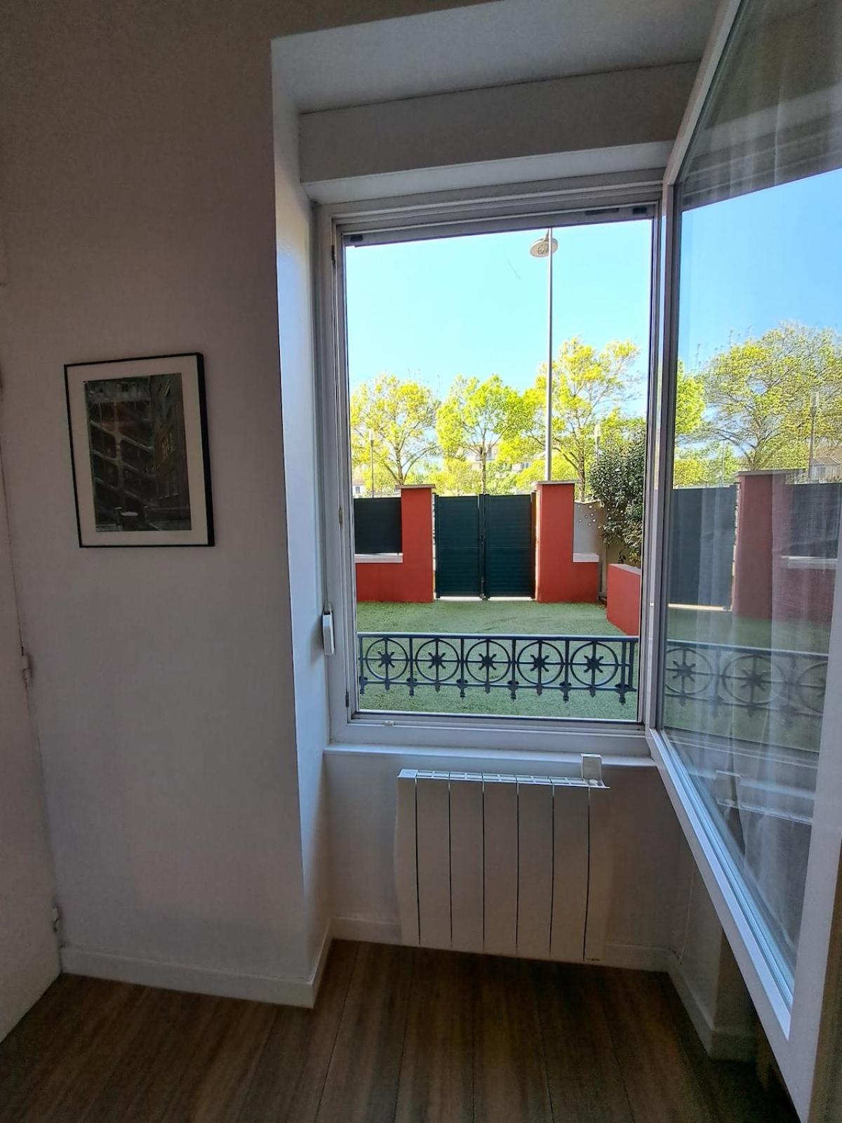 Fontaines-sur-Saone Studio Cosy Entierement Renove A Deux Pas De Lyon מראה חיצוני תמונה